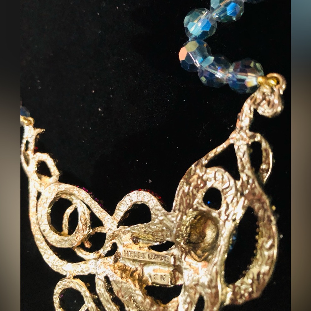 Heidi Daus “ Octopus at PLAY” Multicolor Swarovski Necklace - Picture 6 of 8